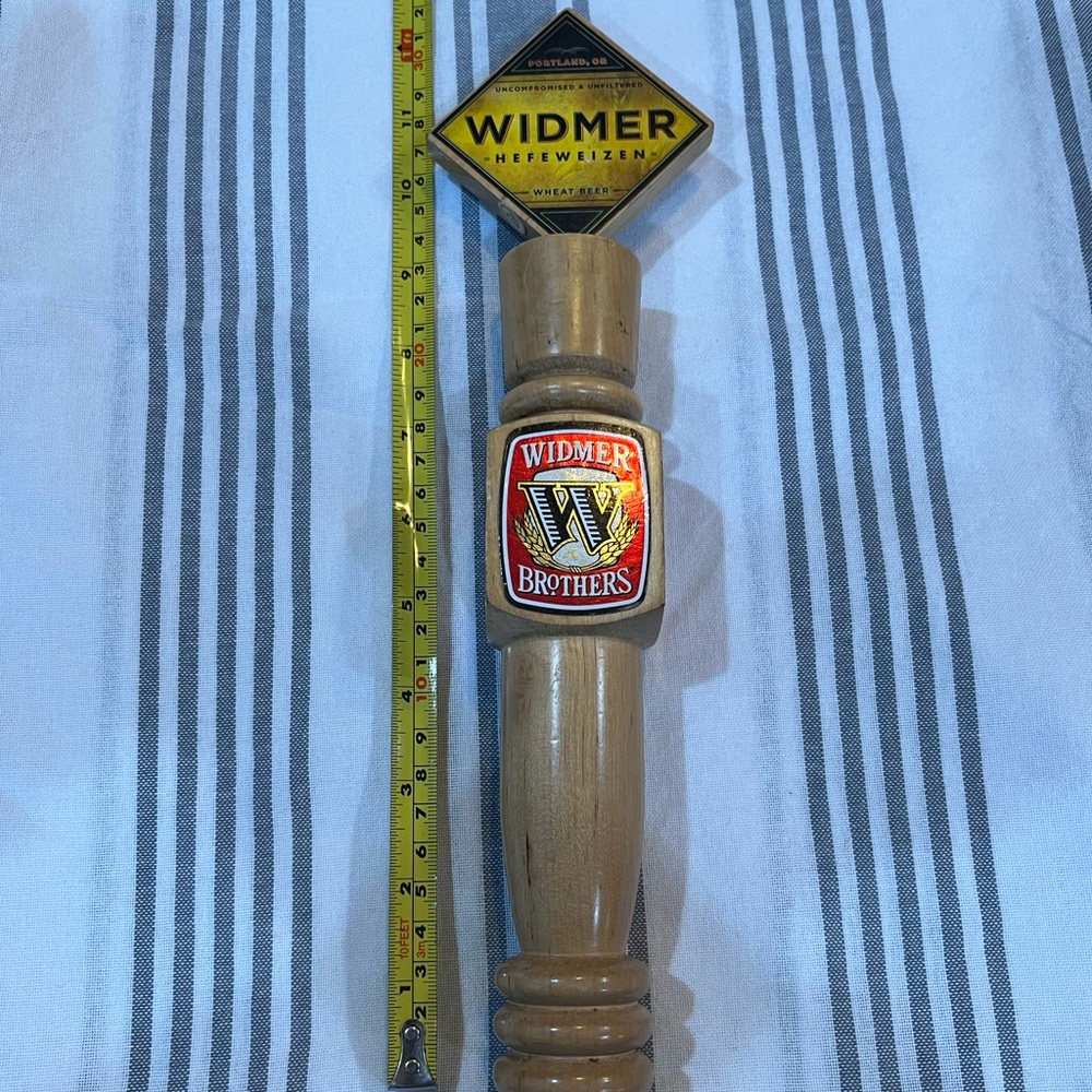 Widmer Brewing classic beer tap handle